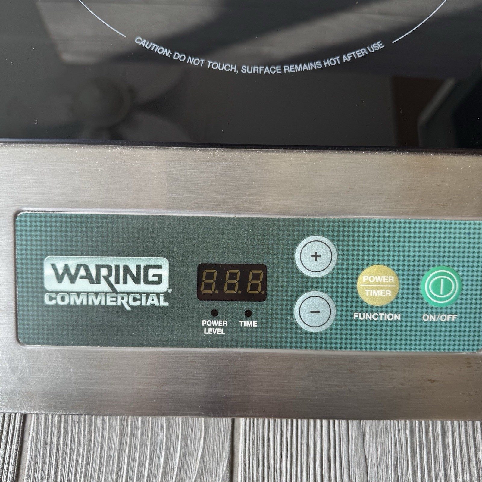 Waring Commercial WIH200 Single Induction Range Hot Plate Burner Timer Power Set