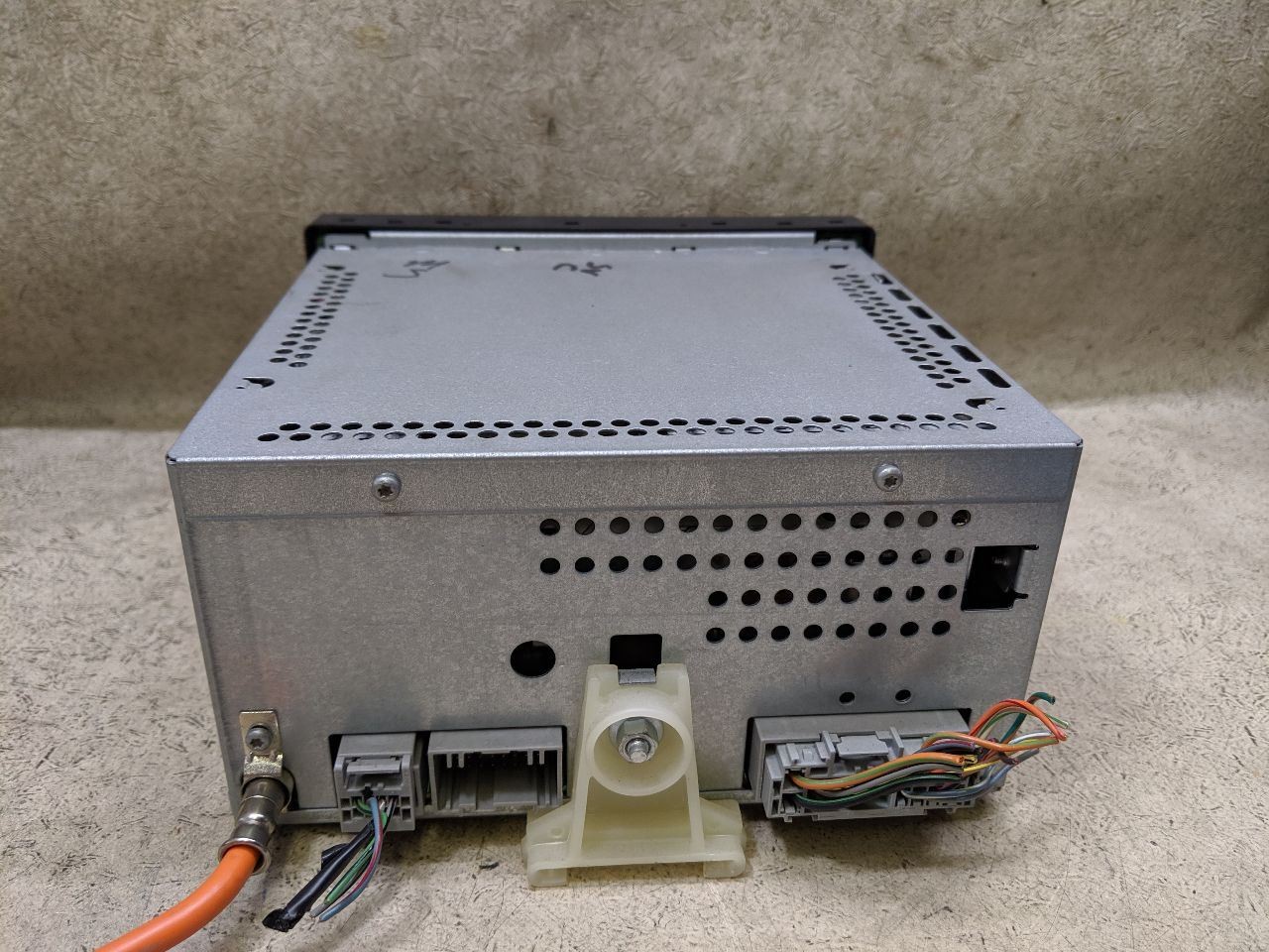 Stereo Radio AM FM CD 6 Disc AUDIOPHILE Fits 06-07 FORD ESCAPE b179-204269