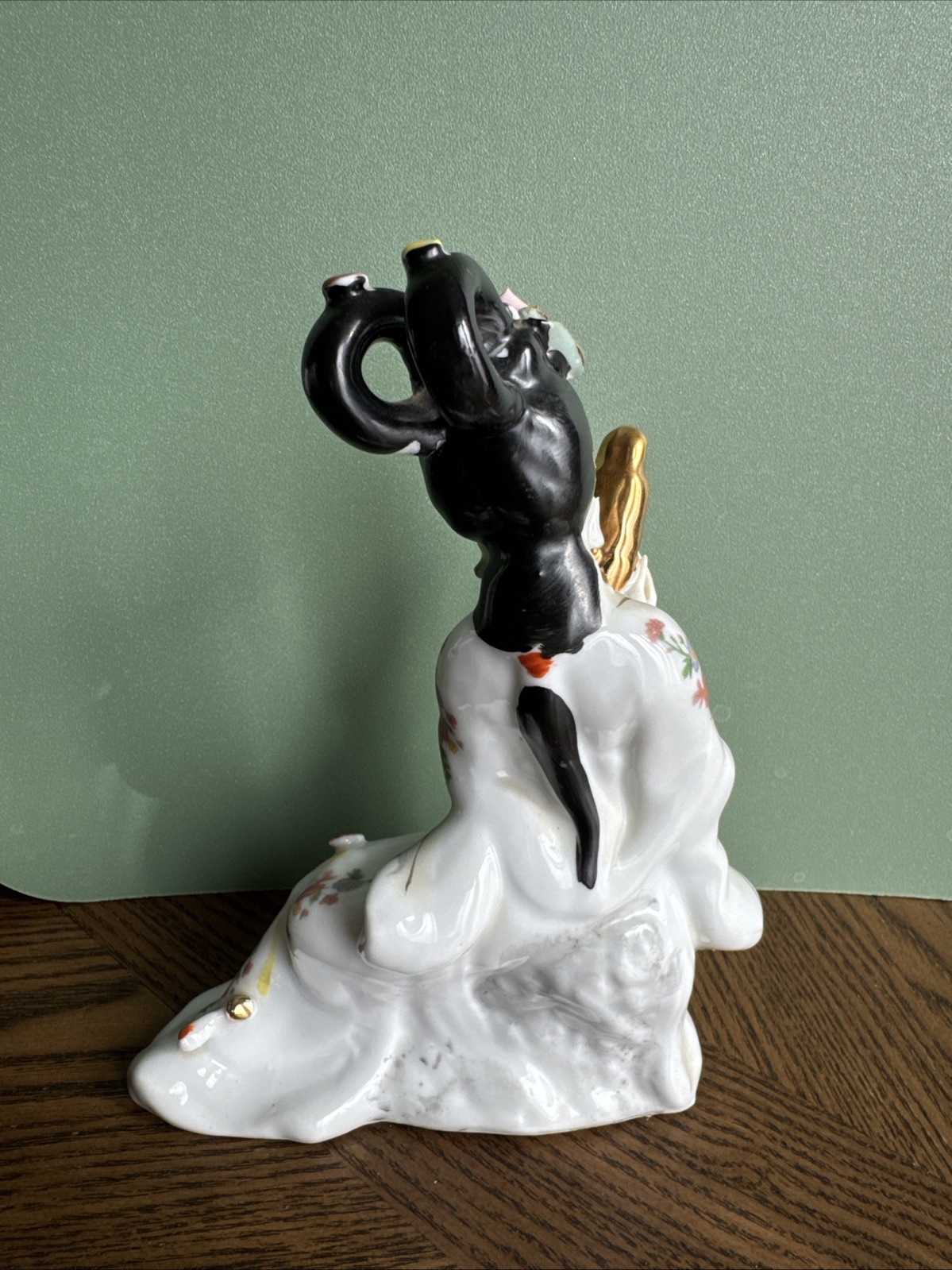 Geisha Porcelain Asian Statue Figurine