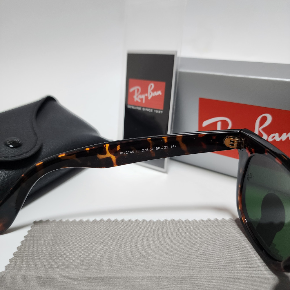 Ray-Ban RB2140 Wayfarer Classic Sunglasses Tortoise Frame Green Glass Lens 50 mm