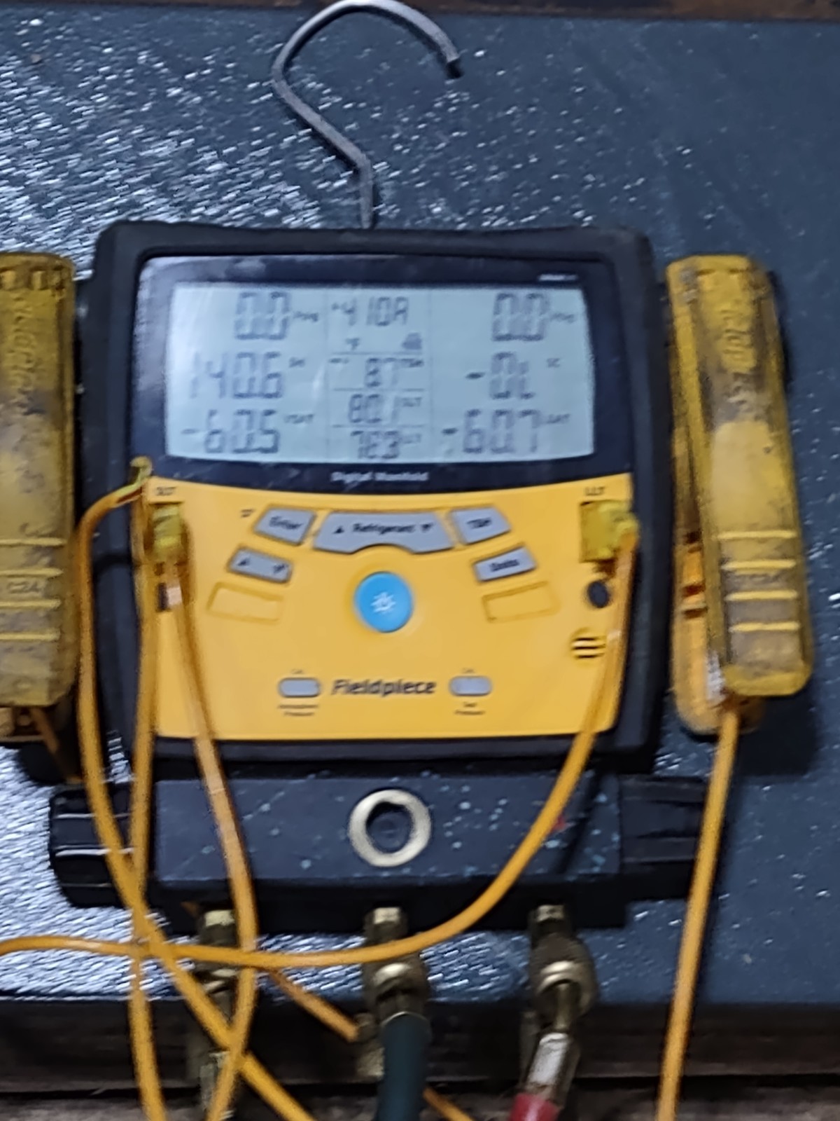 Fieldpiece 3-Port Digital Refrigerant Manifold SMAN340 "BATTERYS NOT INCLUDED"**