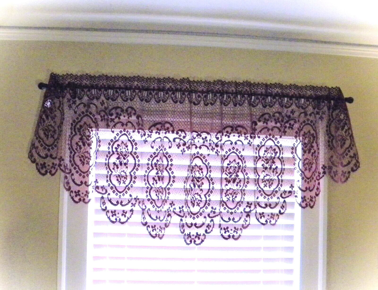Discontinued Heritage Lace Cameo Rose 60" x 24" Burgundy Festoon Window Valance