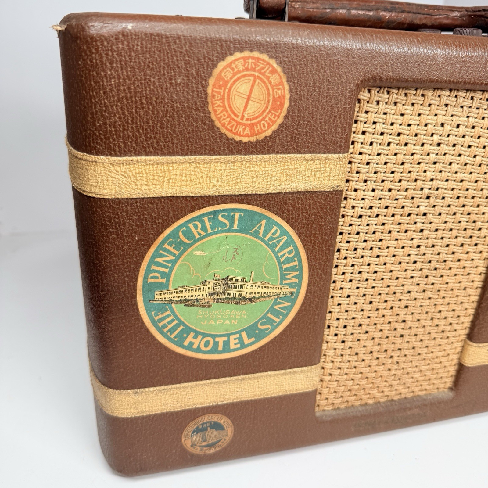 Rare Vintage 1940 GE General Electric JB-630 Carryabout Portable Radio