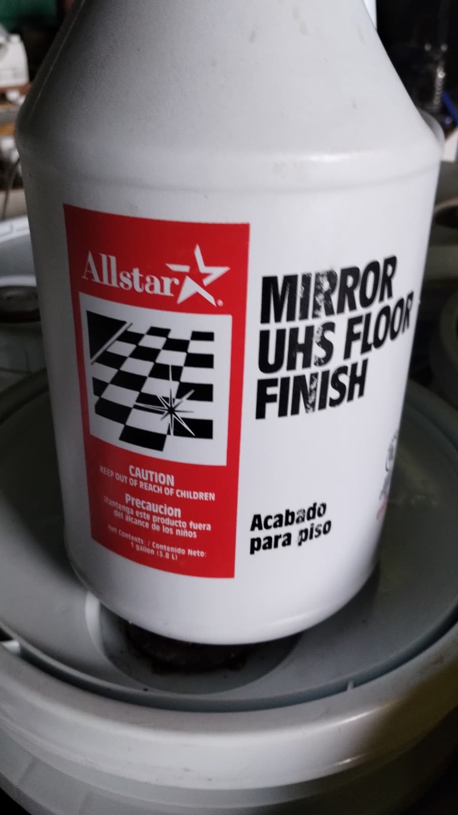 Lot of 36 Gallons – Concentrated Cleaning Products (Local Pickup Only)