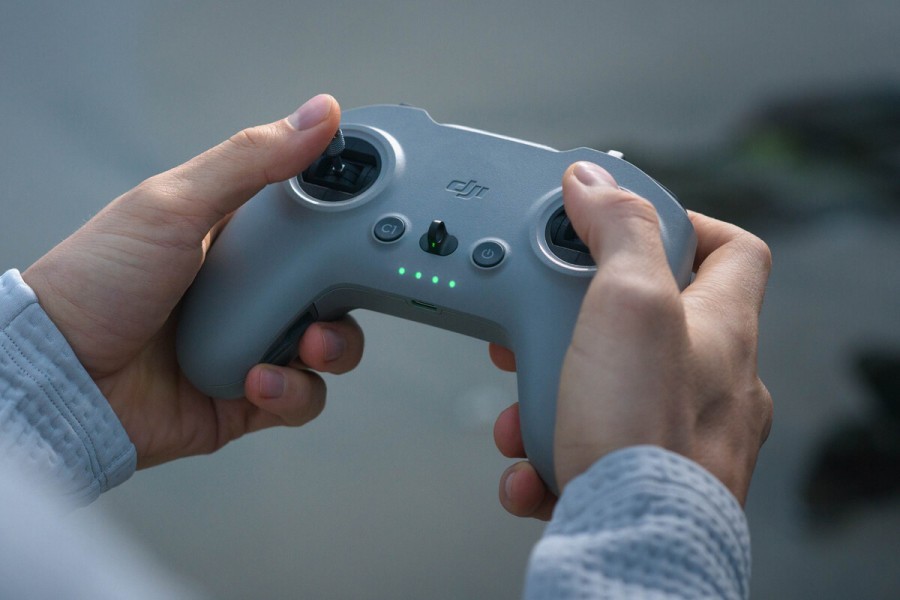 fpv remote controller 3　*NEW & SEALED* JP