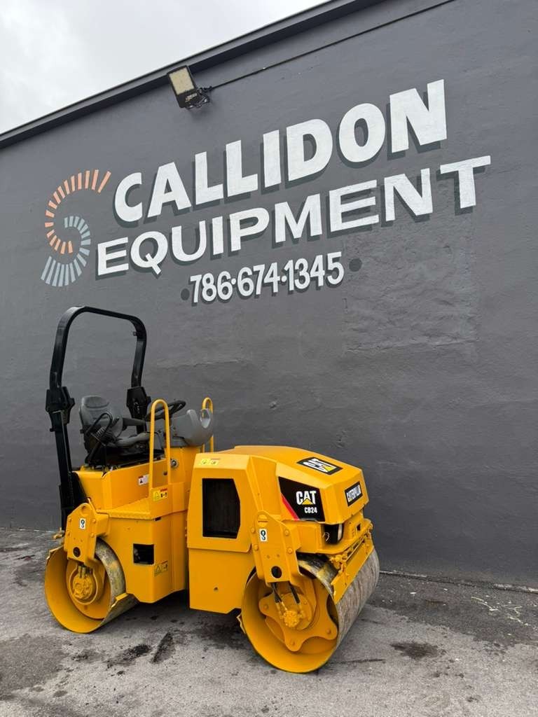 2012 Caterpillar CB24 Double Drum Vibratory Roller – Diesel – Low Hours