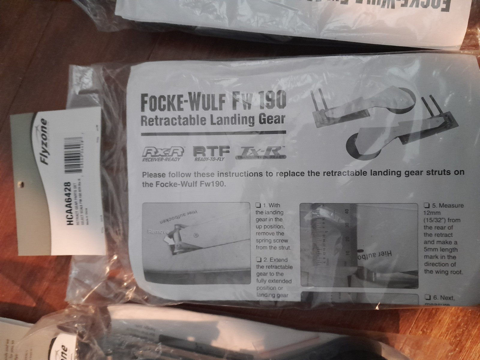 FLYZONE AIRPLANE LANDING RETRACTABLE LANDING GEAR  FOR FOCKE-WULF FW190 HCAA6428