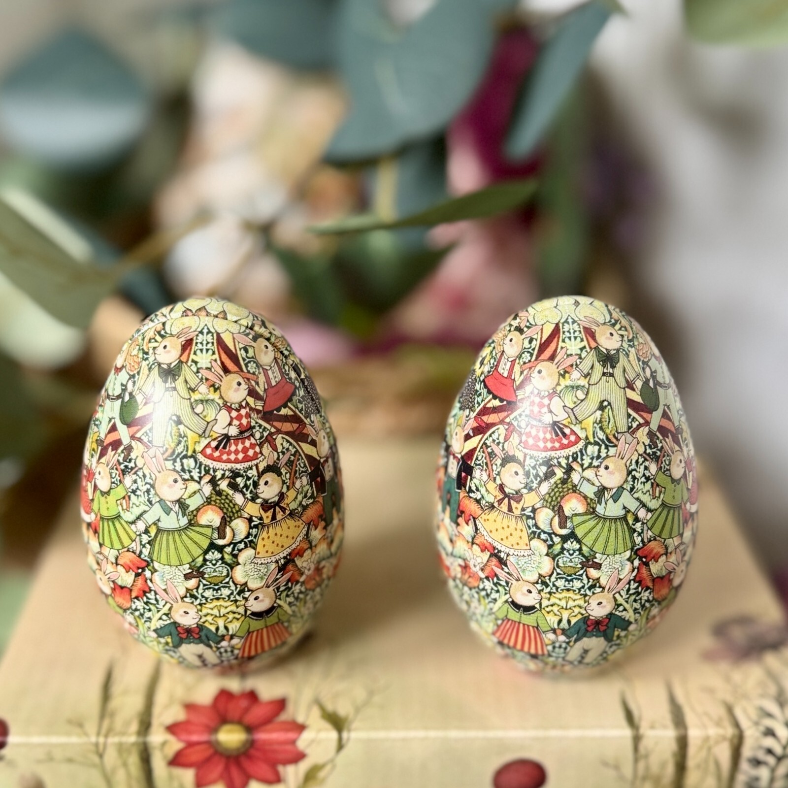 FIVE Easter Egg Tins. 5 Fillable Lithographed Metal Vintage Easter Eggs