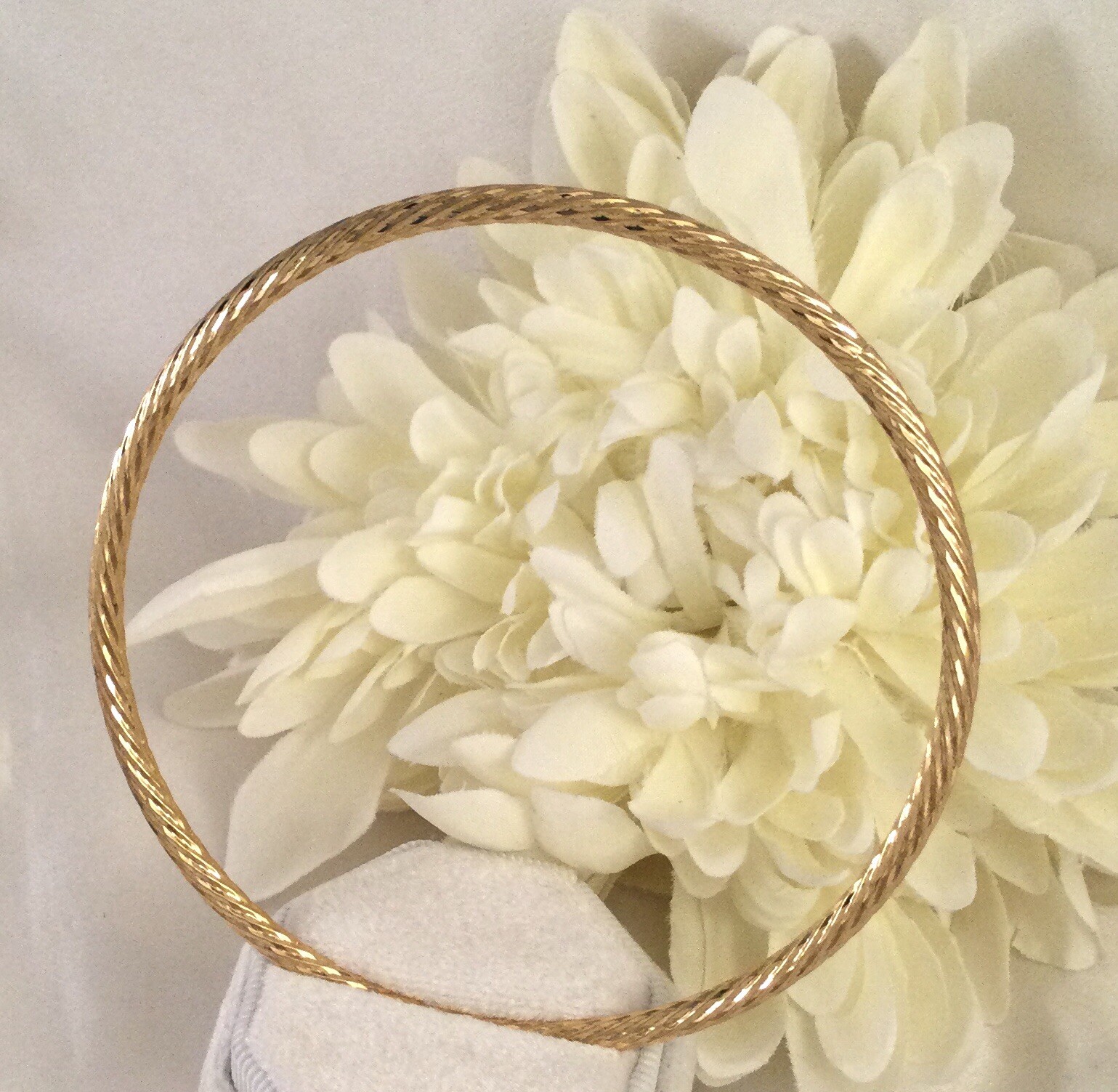 Vintage Jewellery Yellow Gold Twist Golf Bangle Antique Deco Jewelry small size