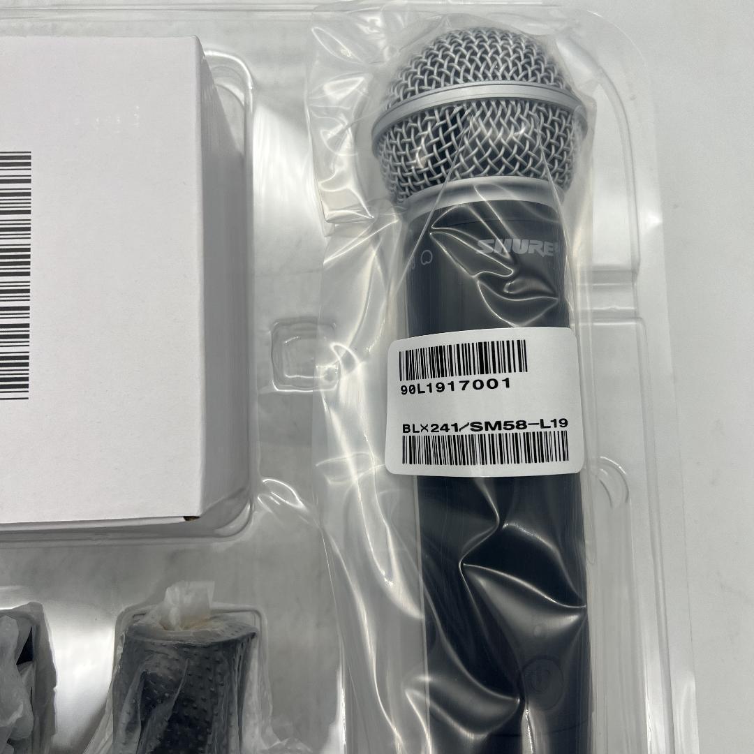 New BLX288/SM58 Dual-Channel Wireless Handheld Microphone System