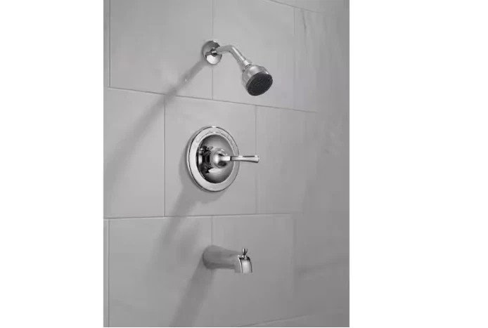 Delta B114900C Foundations Single-Handle 1-Spray Tub and Shower Faucet, Chrome