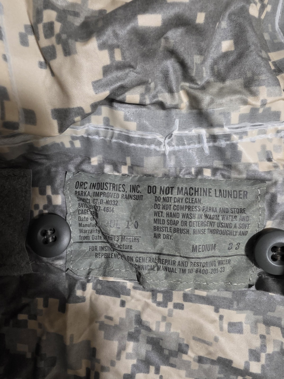 LOT Army MOLLE UCP woodland pouches assault pack protective undergarment gloves