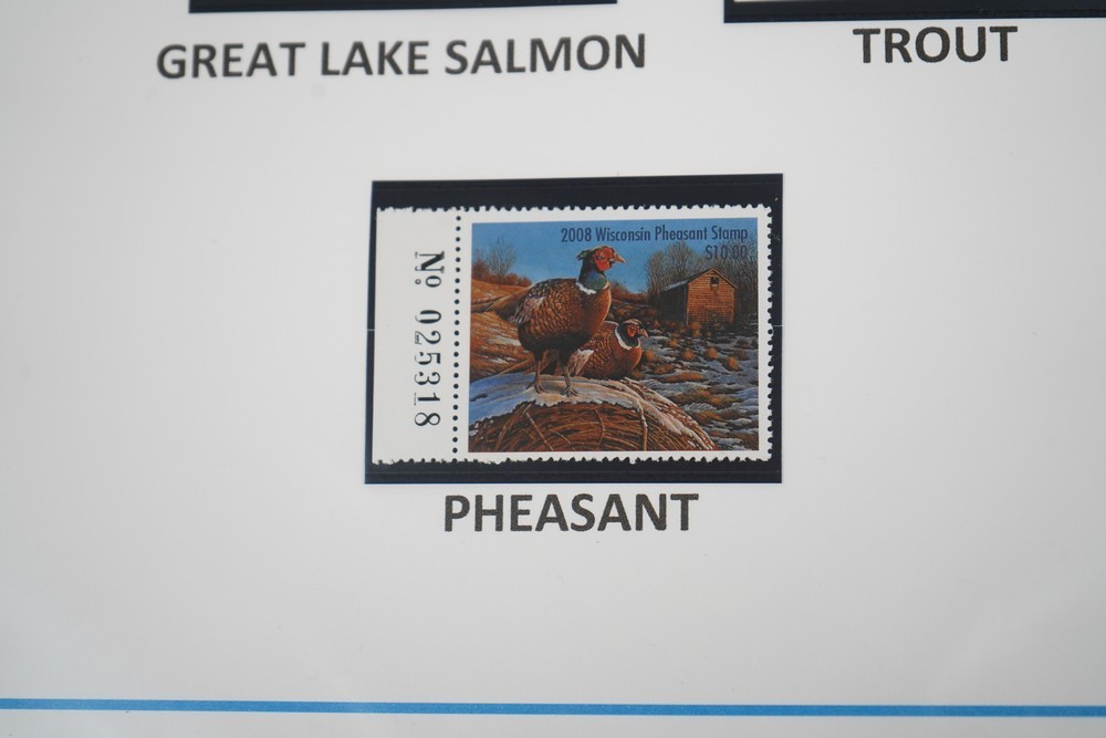 US 1970s-2010s COLLECTION OF 92 WISCONSIN STATE REVENUE STAMPS DUCKS & FISH