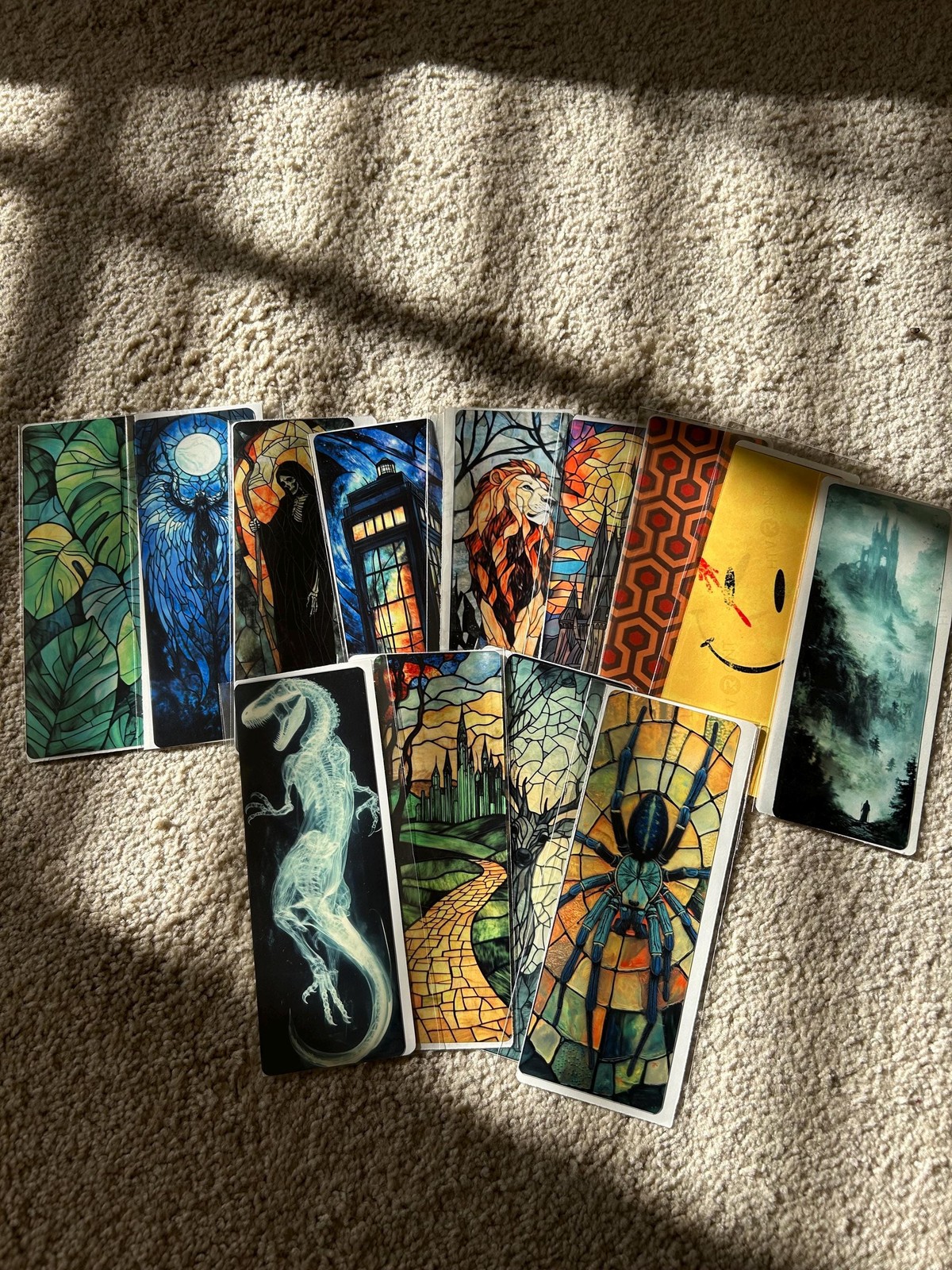 Lion and the Lamb Bookmark – Christian Faith Gift, Biblical Symbolism,