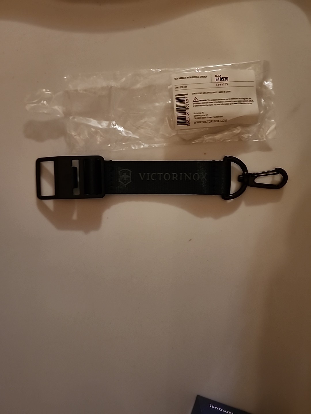 Victorinox keyhanger with bottle opener NEW