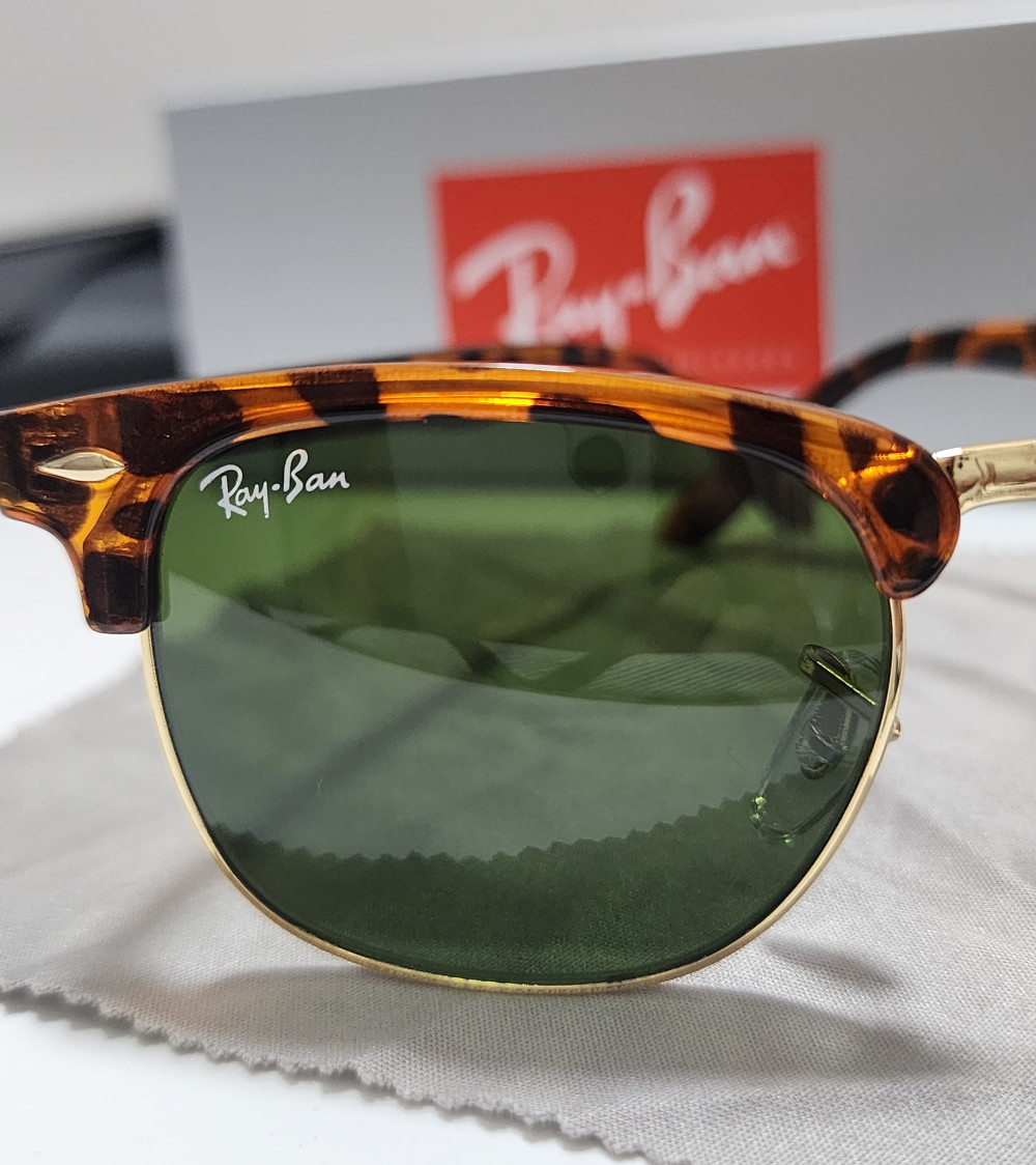 Ray-Ban RB3016 Clubmaster Brown Tortoise Frame Glass Green Lens 51mm