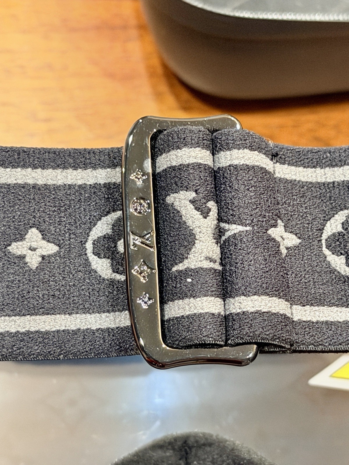 Louis Vuitton Snowboard Ski Mask Goggles - Black Frame with Case & Lenses - NWOT