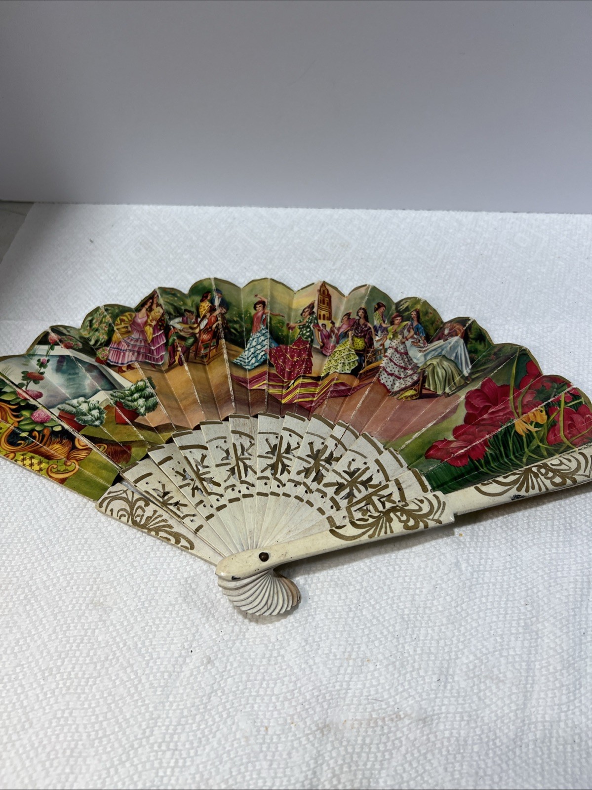 Antique Spanish Wooden Fan Vintage B5