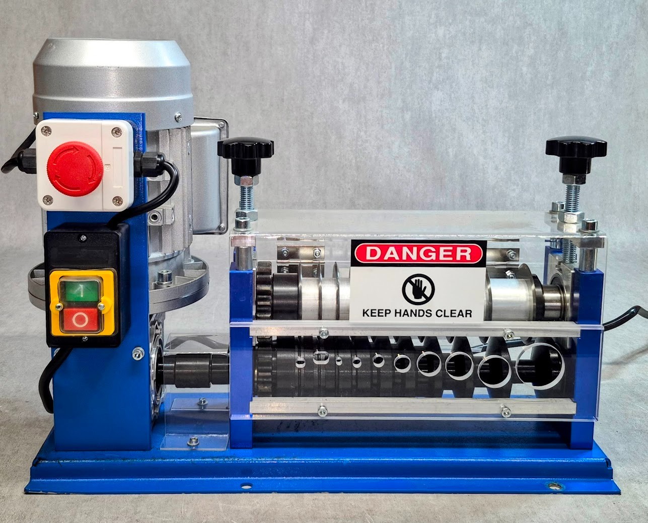 GARVEE 370W Auto Wire Stripper Machine 110V 1.5-32mm 1/16-1-1/4" 75ft/min Motor