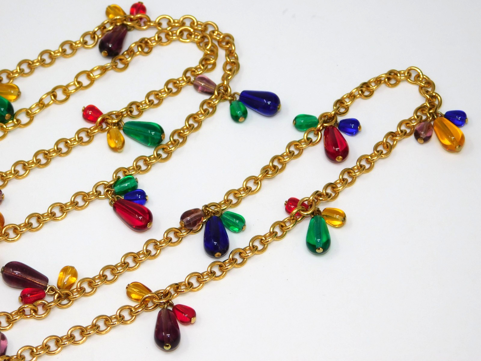 Vintage JOAN RIVERS Dangle Charm Necklace w/ Jewel Tone Teardrop Glass Beads