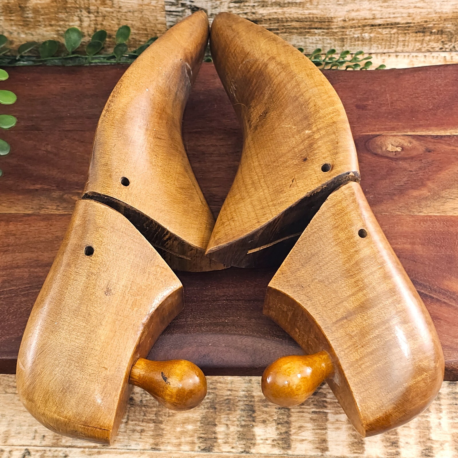 Vintage Wooden Shoe Trees Form Insert Stretcher Shaper Mold Mens Pair Size 7C