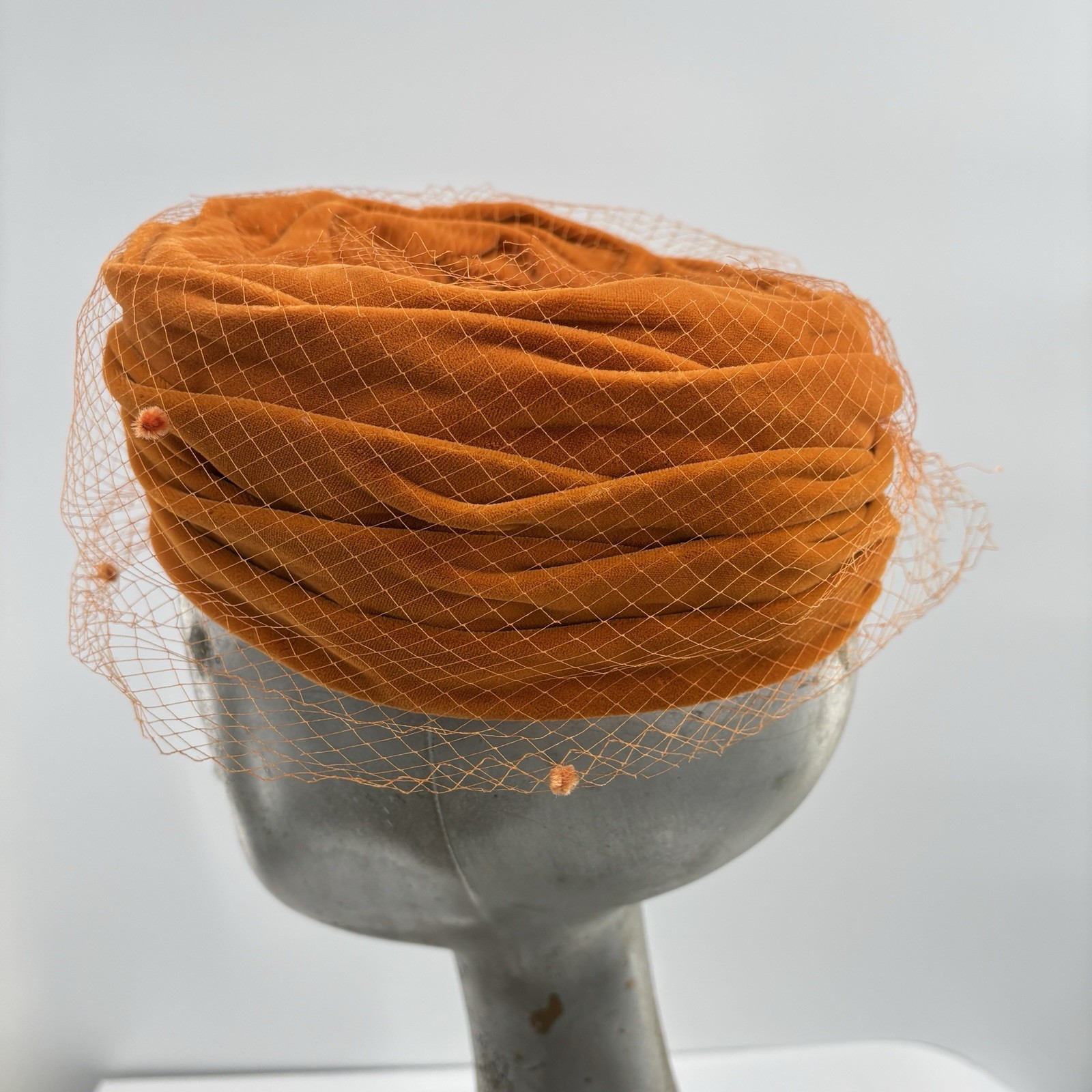Vtg 60s Lucile Mendez Orange Velvet Hat Veil Pillbox Cocktail Mod Turban