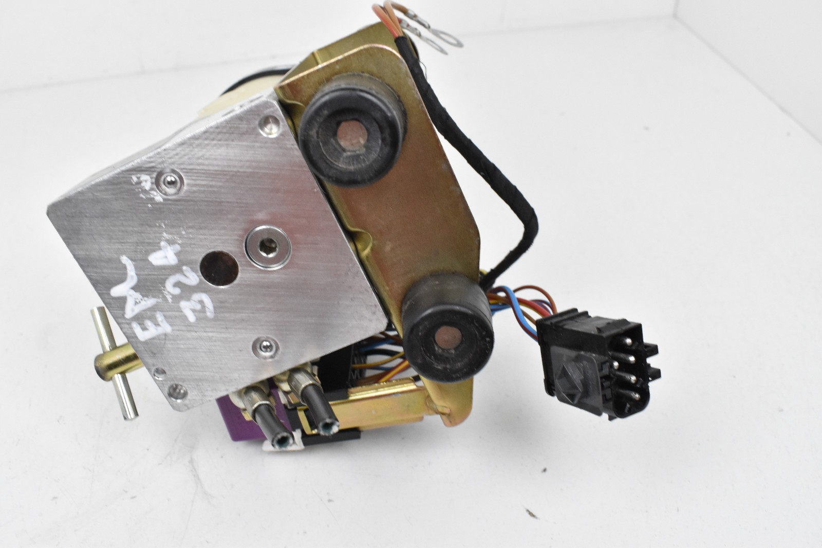 1996 2002 BMW Z3 Convertible Roof Pump Hydraulic Top Motor Unit OEM