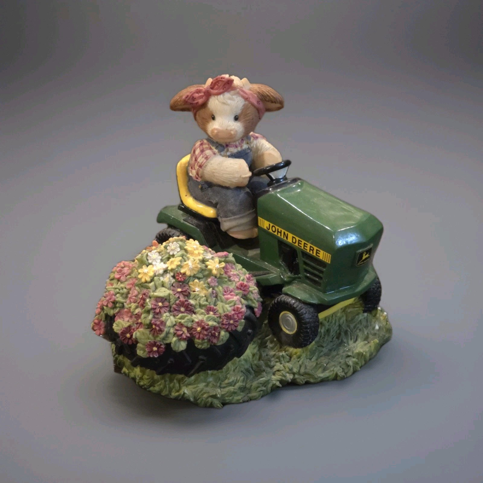 John Deere Set of 4 Resin Cow Figurines Farm Scene Collectibles Enesco Display