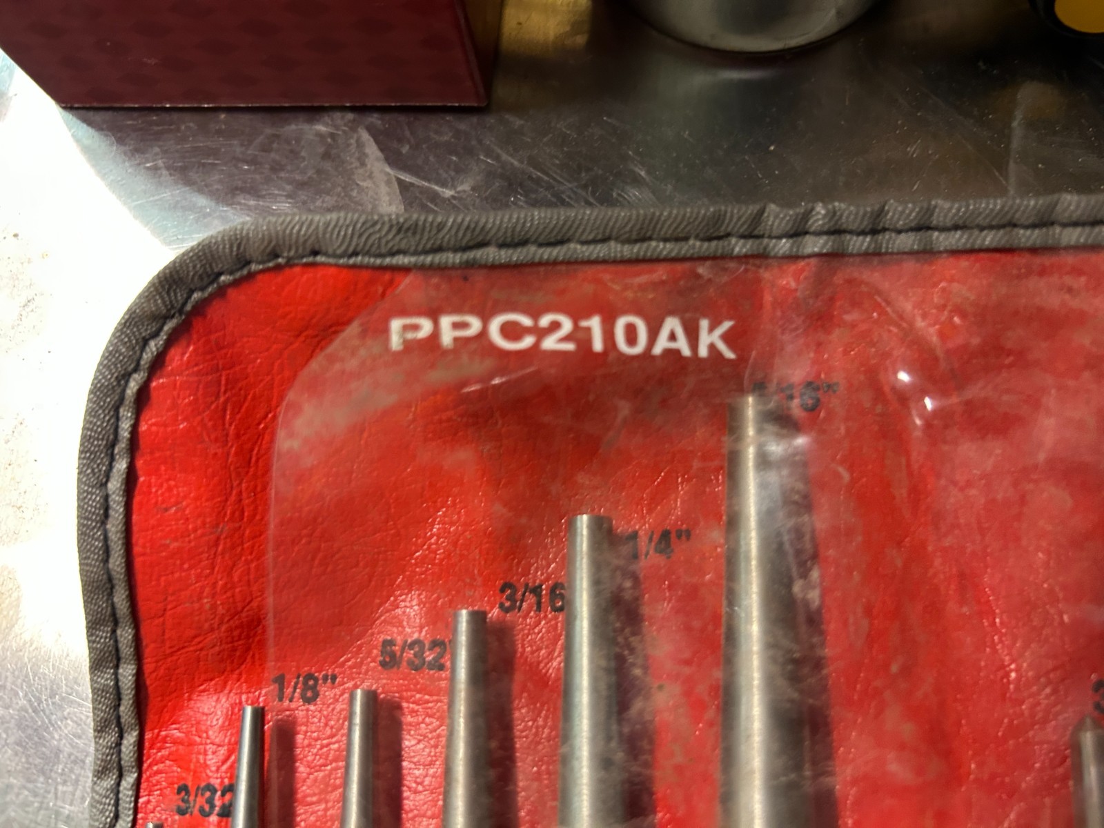 MACHINIST C HmGbcB TOOLS Snap On Tools Punch & Chisel Set in Case 21 Piece Set