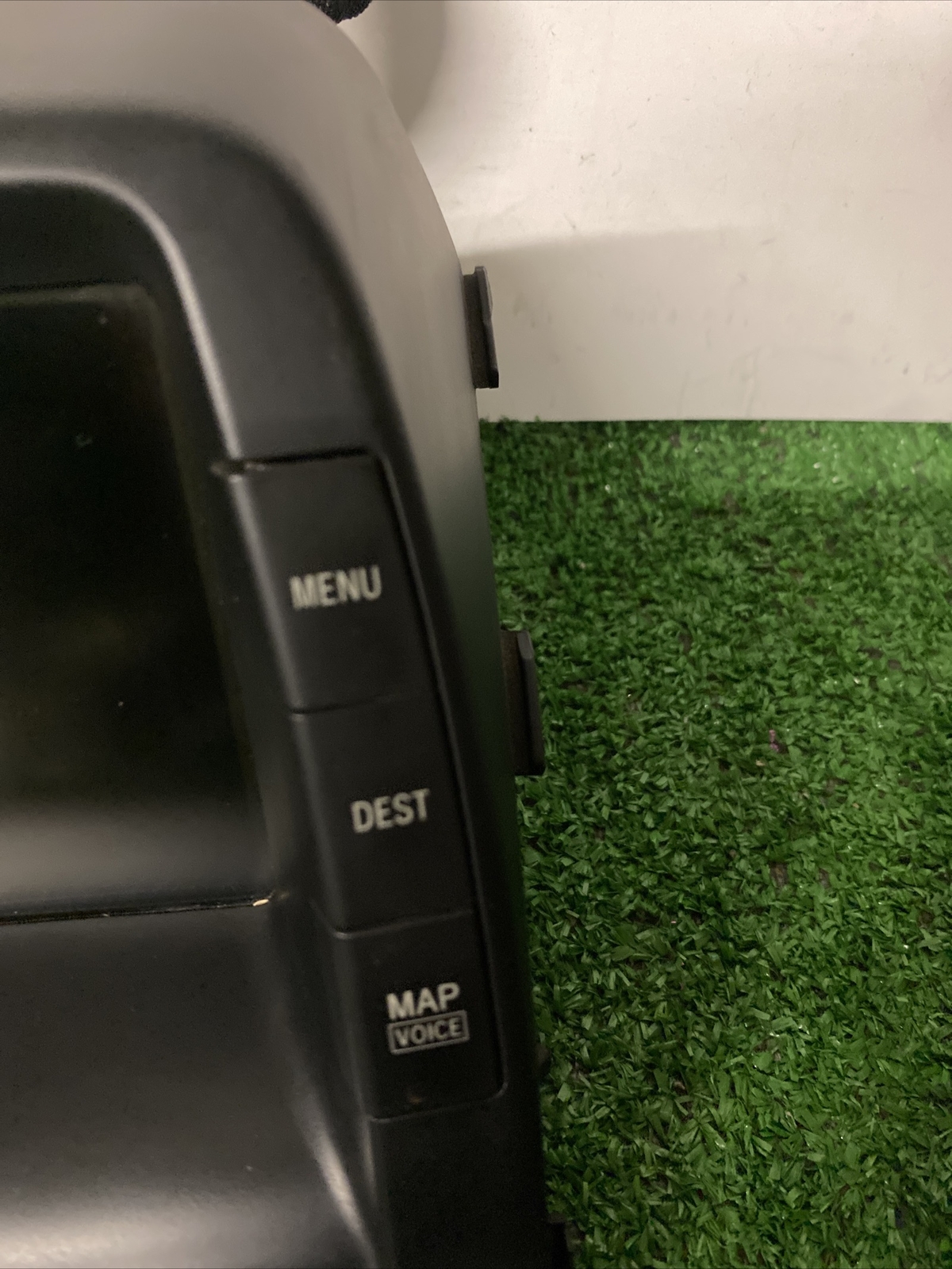 2006-2009 TOYOTA PRIUS DISPLAY SCREEN WITH NAVIGATION 06 07 08 09 86110-47220