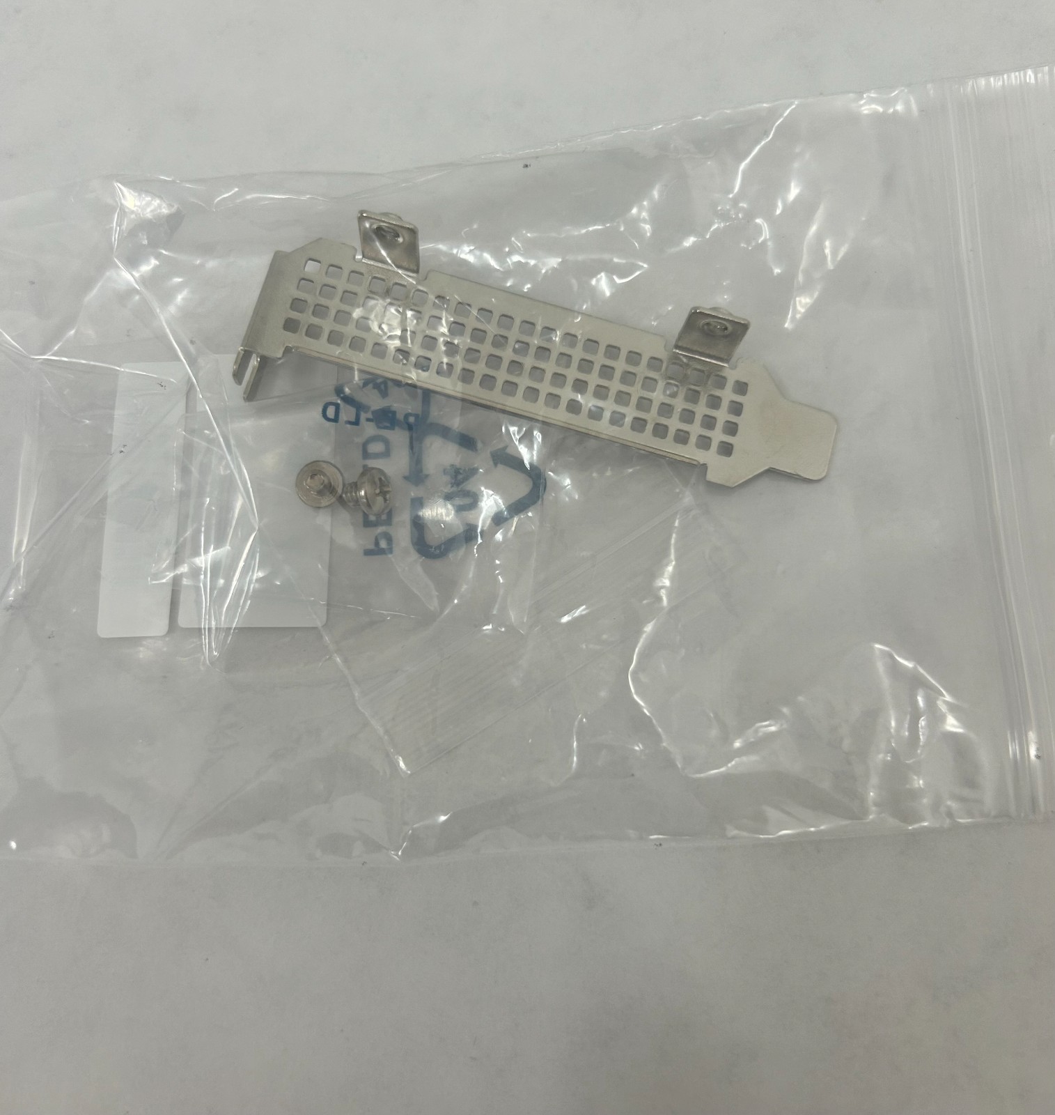 Supermicro AOC-SLG4-2H8M2 LP 2x PCIe G, 4 Hybrid NVMe/SATA M.2 RAID W/ 2 BRKT