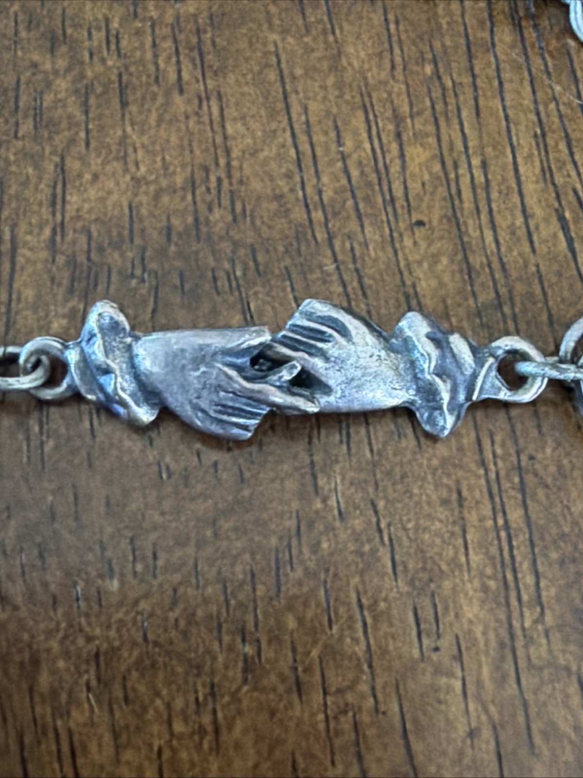 Mary Demarco Fairycore Rhinestone Tulip Glass Opal Hand Clasp Necklace 13"