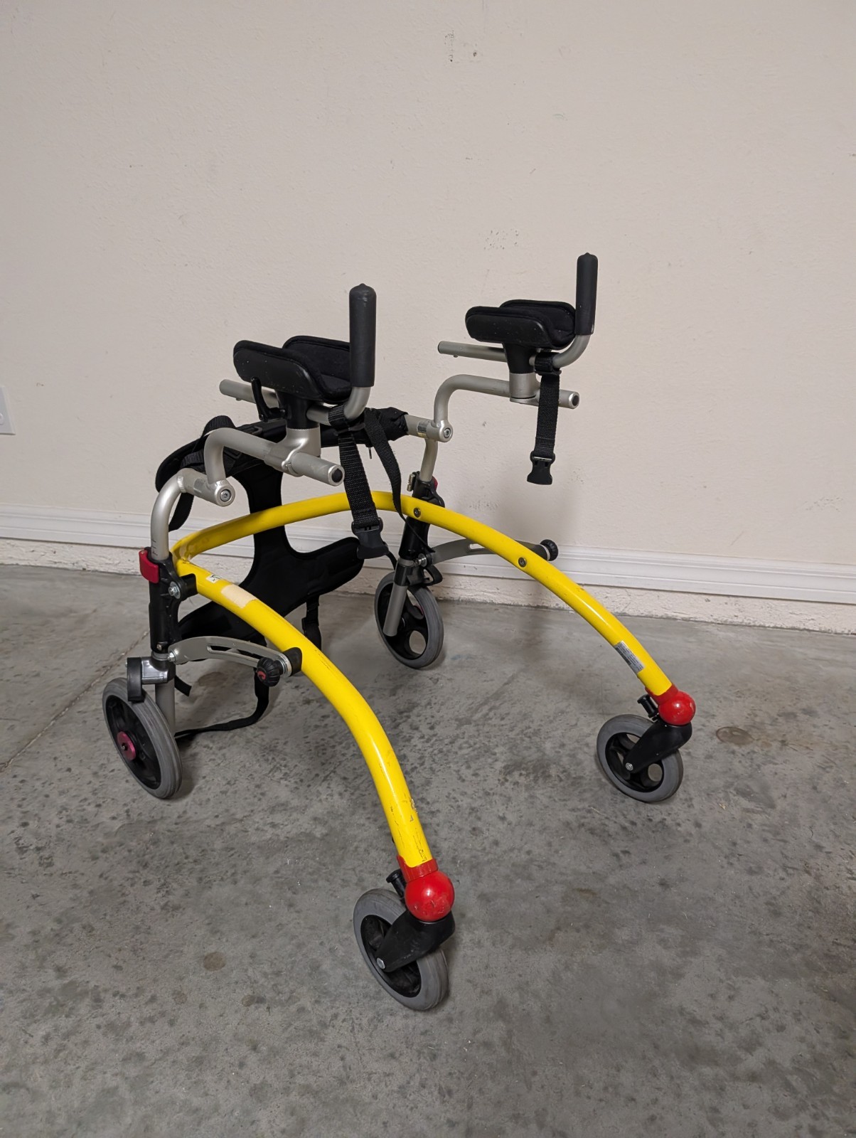 R82 Crocodile Gait Walker Trainer for Children Pediatric Size 1, Adaptable