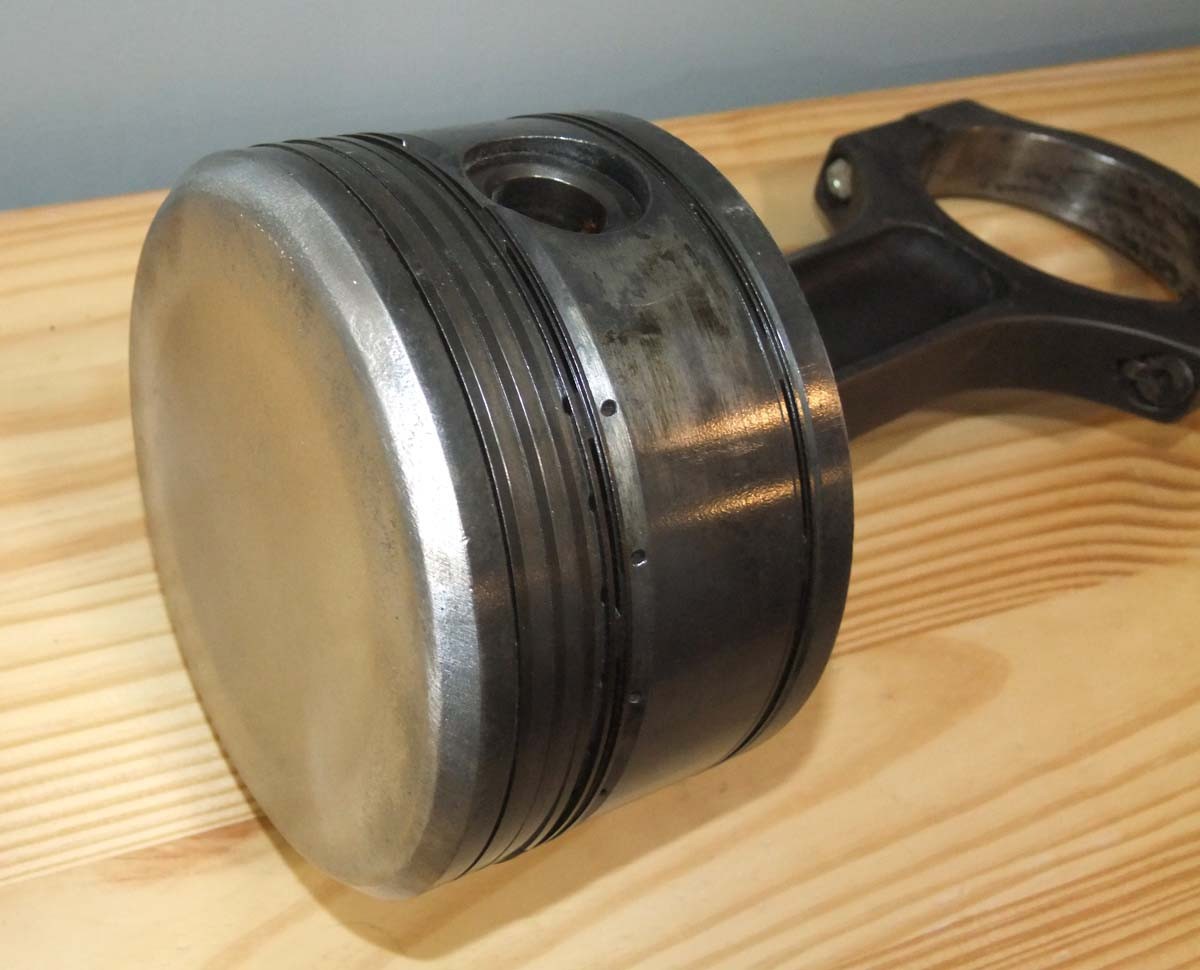 Original Messerschmitt Bf-109 Piston, Daimler Benz DB 605 Engine