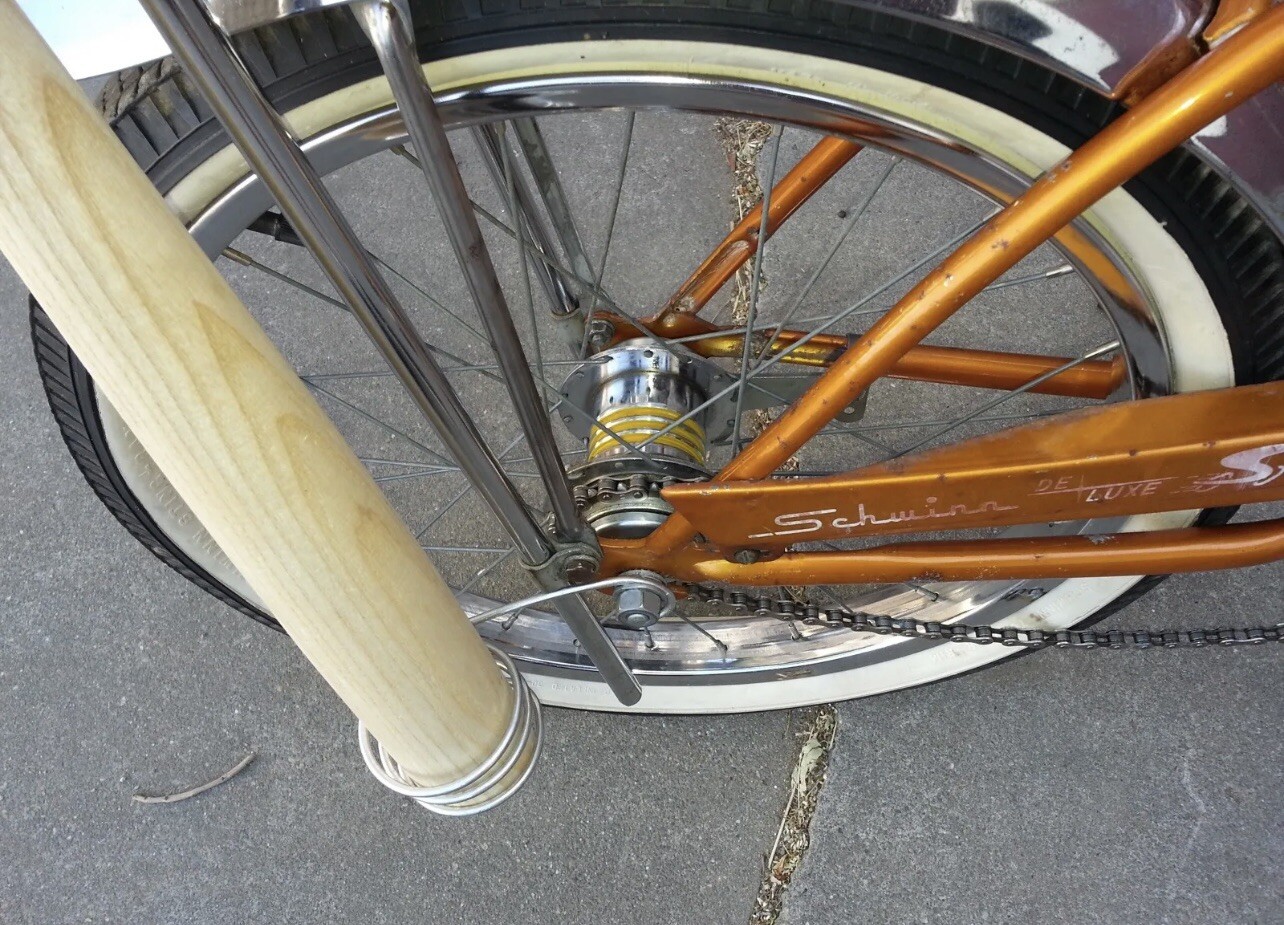 Schwinn Stingray Baseball Bat holder Muscle bike Fit 12”-26”