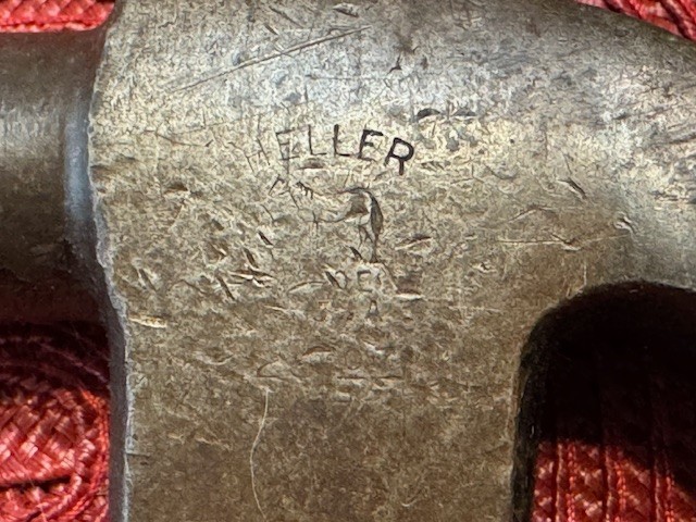 NICE Vintage HELLER 36 oz. Claw Hammer With Horse Logo.