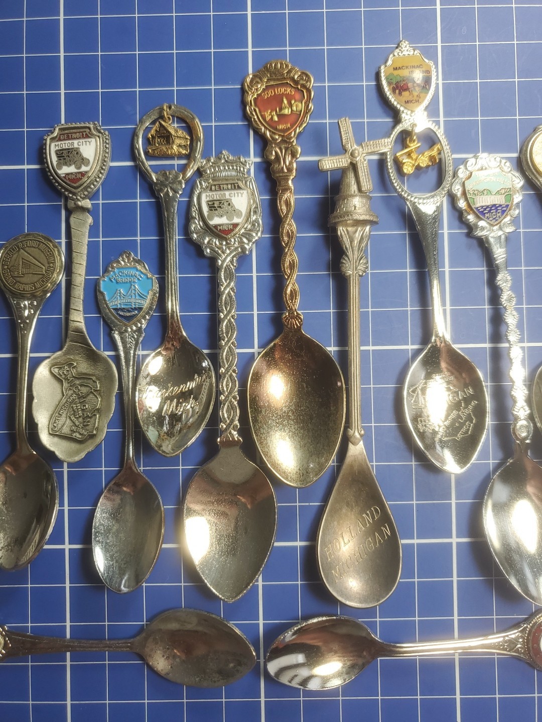 Vintage Souvenir Spoons Lot MICHIGAN theme Mackinac Bridge/ Island/ Traverse...
