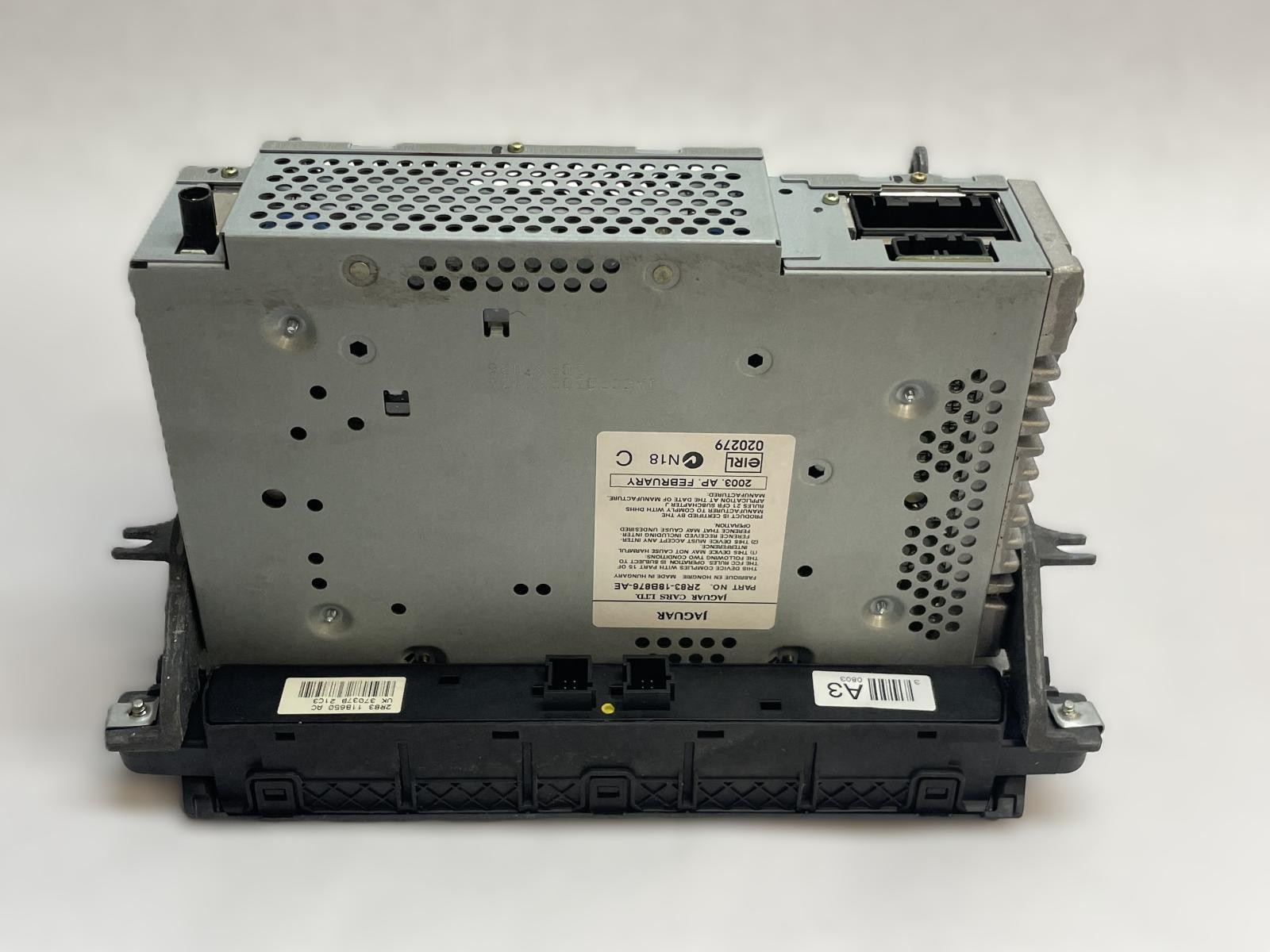 2003 JAGUAR S TYPE Radio Receiver from VIN M45255 (AM-FM-stereo) CD player OEM