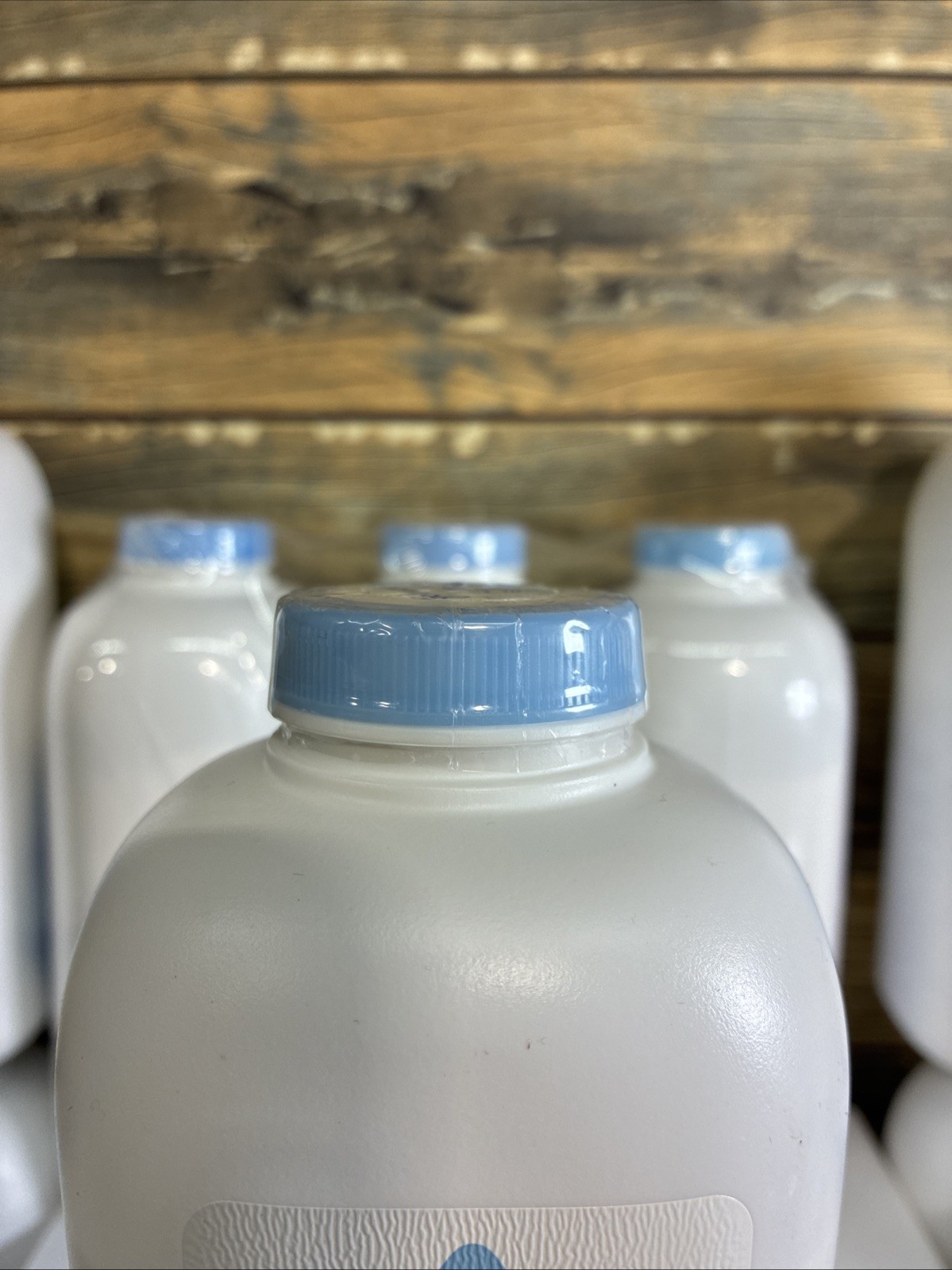 12 COUNT Johnson's Baby Powder Aloe / Vitamin Skin W/ Talc~ (623g) / 22 oz.