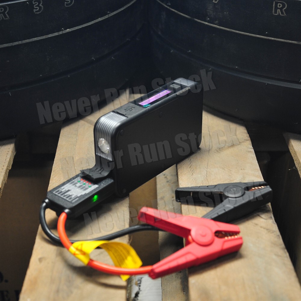 (SCRATCH & DENT) 8000mAh TYPE-S CAR BATTERY JUMP START POWER BANK W/ FLASH LIGHT