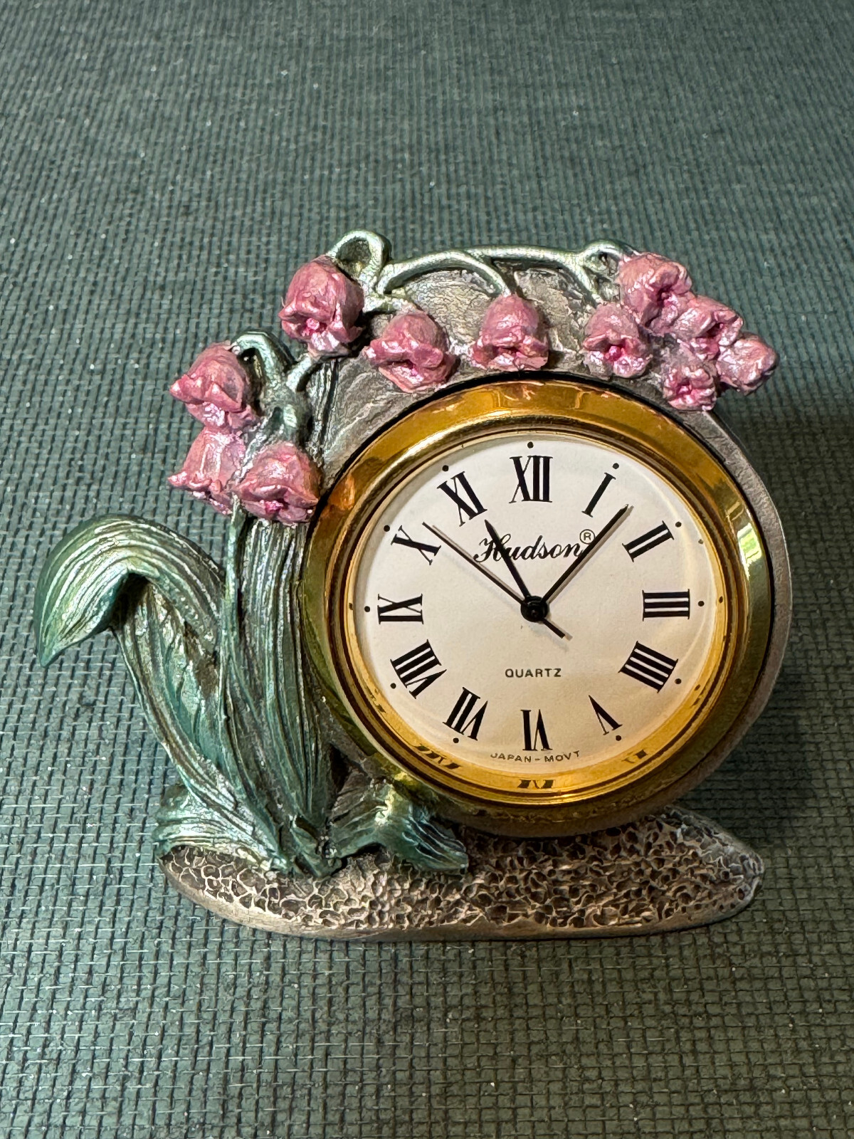 VTG & Rare Lily of the Valley - Hudson - Fine Pewter - Desk/Shelf Clock #3611