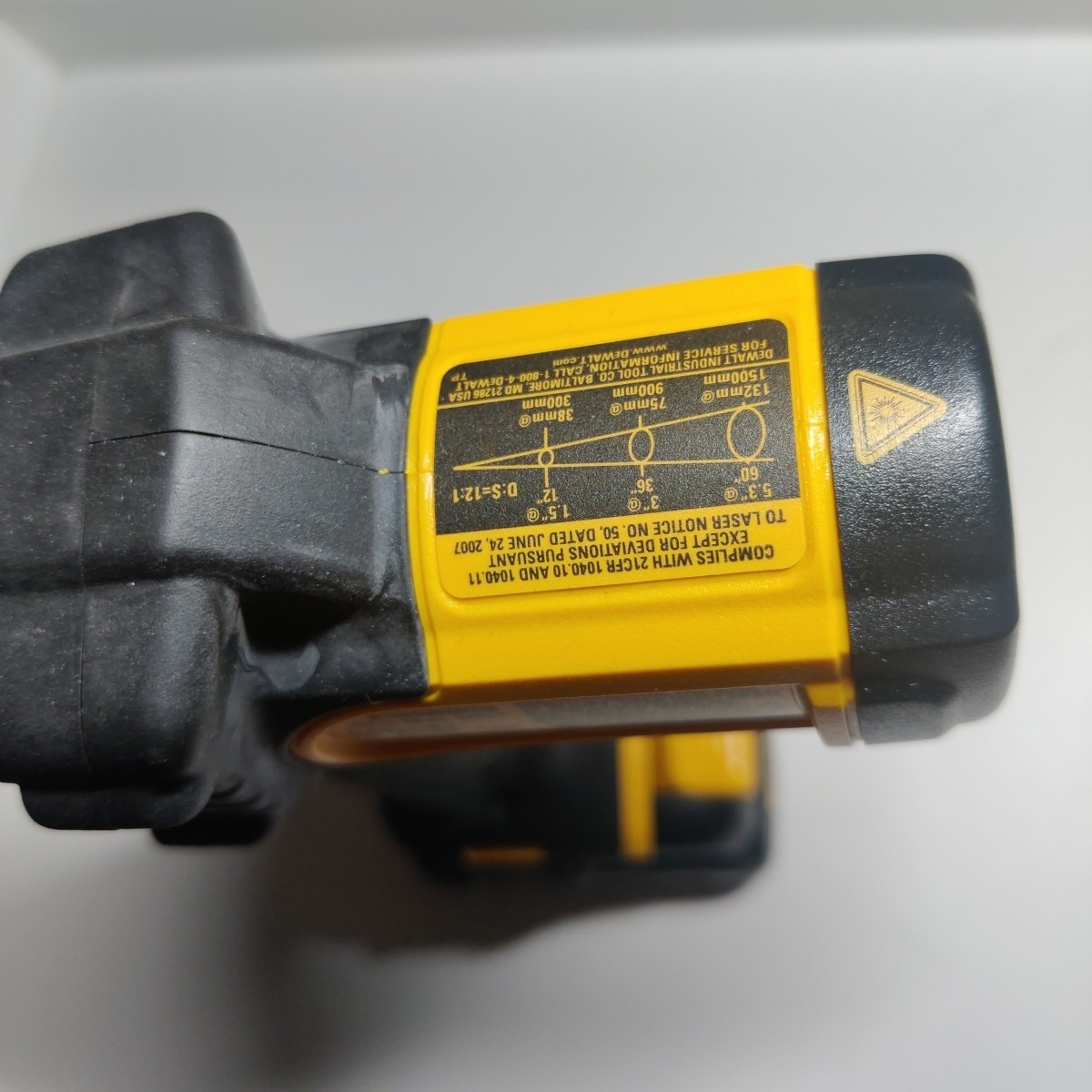 DeWalt DCT414S1 12V MAX Lithium-Ion Cordless Infrared Thermometer w/ Battery