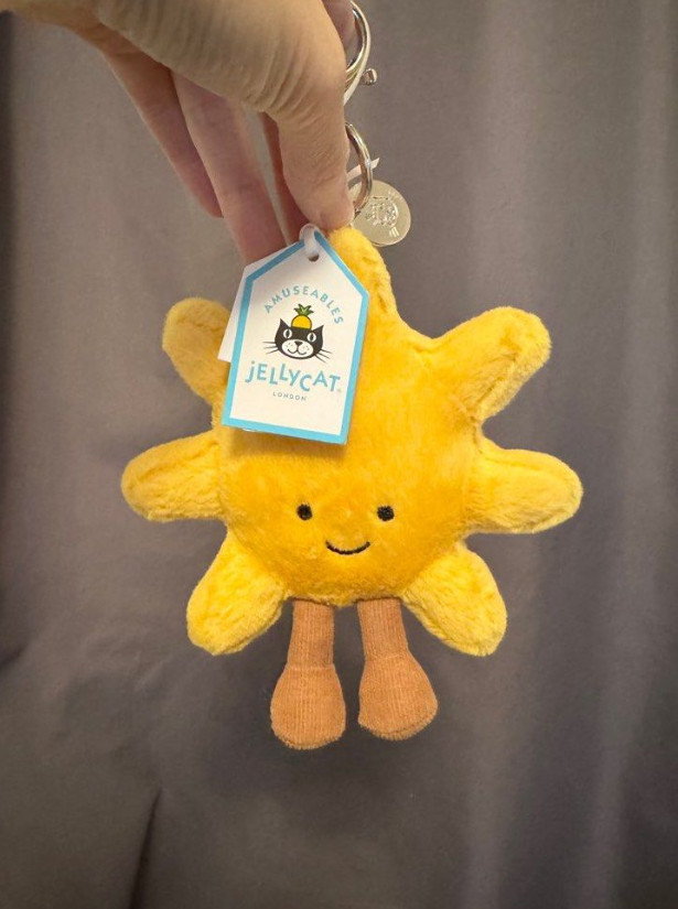 Jellycat Amuseables Sun Plush Keychain – Cute Sunflower Bag Charm Doll NWT