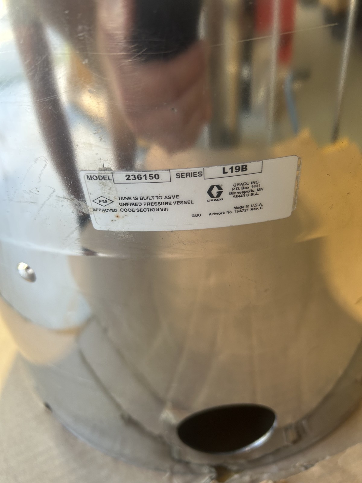GRACO 236150 10 Gallon High Pressure Tank (HVLP) Pot Series L19B STAINLESS
