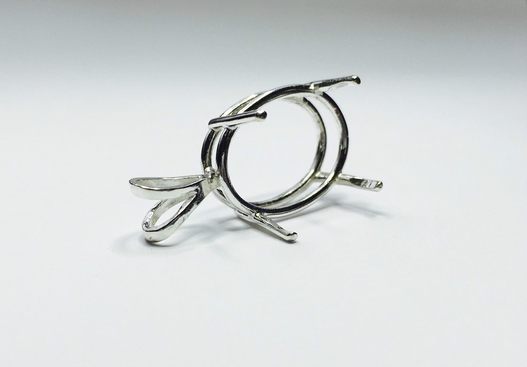 Sterling Silver Oval Cast Wire Pre-Notched Pendant Setting (6x4mm - 30x22mm)