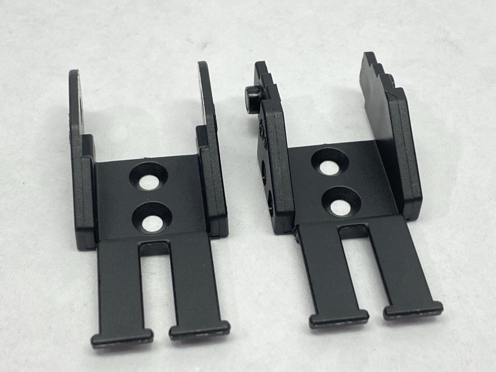 Igus 0450-16-12PZ E2 Micro 045 Energy Chain Mounting Bracket Set With Tiewrap