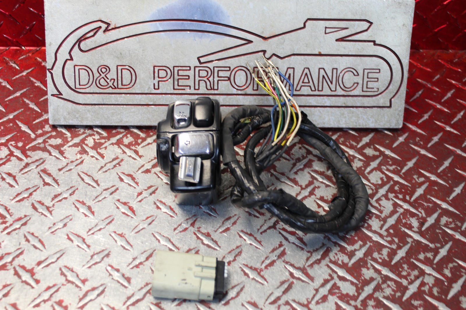2009 HARLEY STREET GLIDE LEFT CONTROL SWITCH SEE DESC 2008 - 2013 SG44