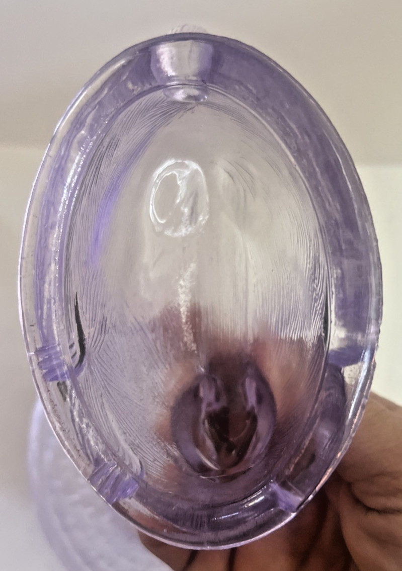 Vintage LE Smith Glass Lavender Purple Bunny Rabbit on Woven Nest 4.5"