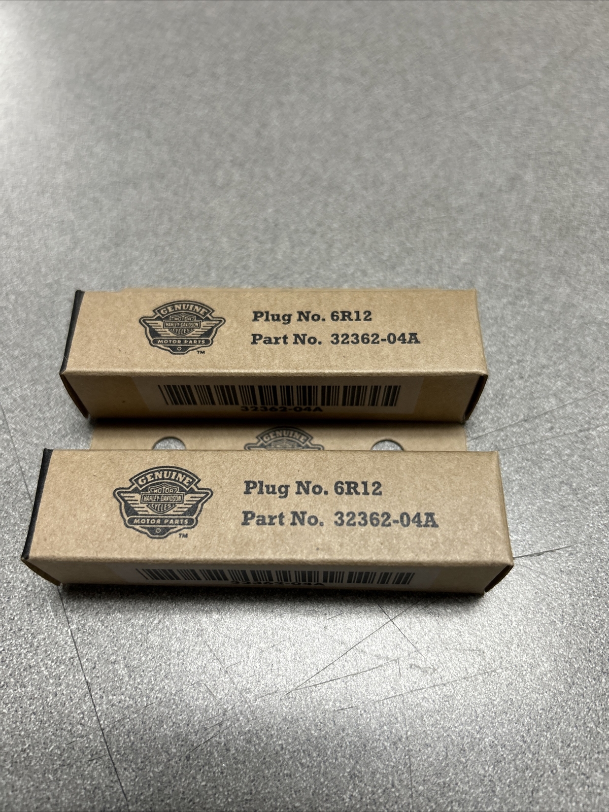 Pair of Harley-Davidson OEM Spark Plugs 6R12 Part # 32362-04A TWIN CAM