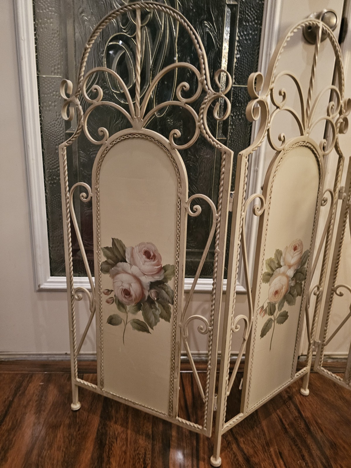 Vintage Victorian WroughtIron Short Room Divider W/Rose Panels-Very Good